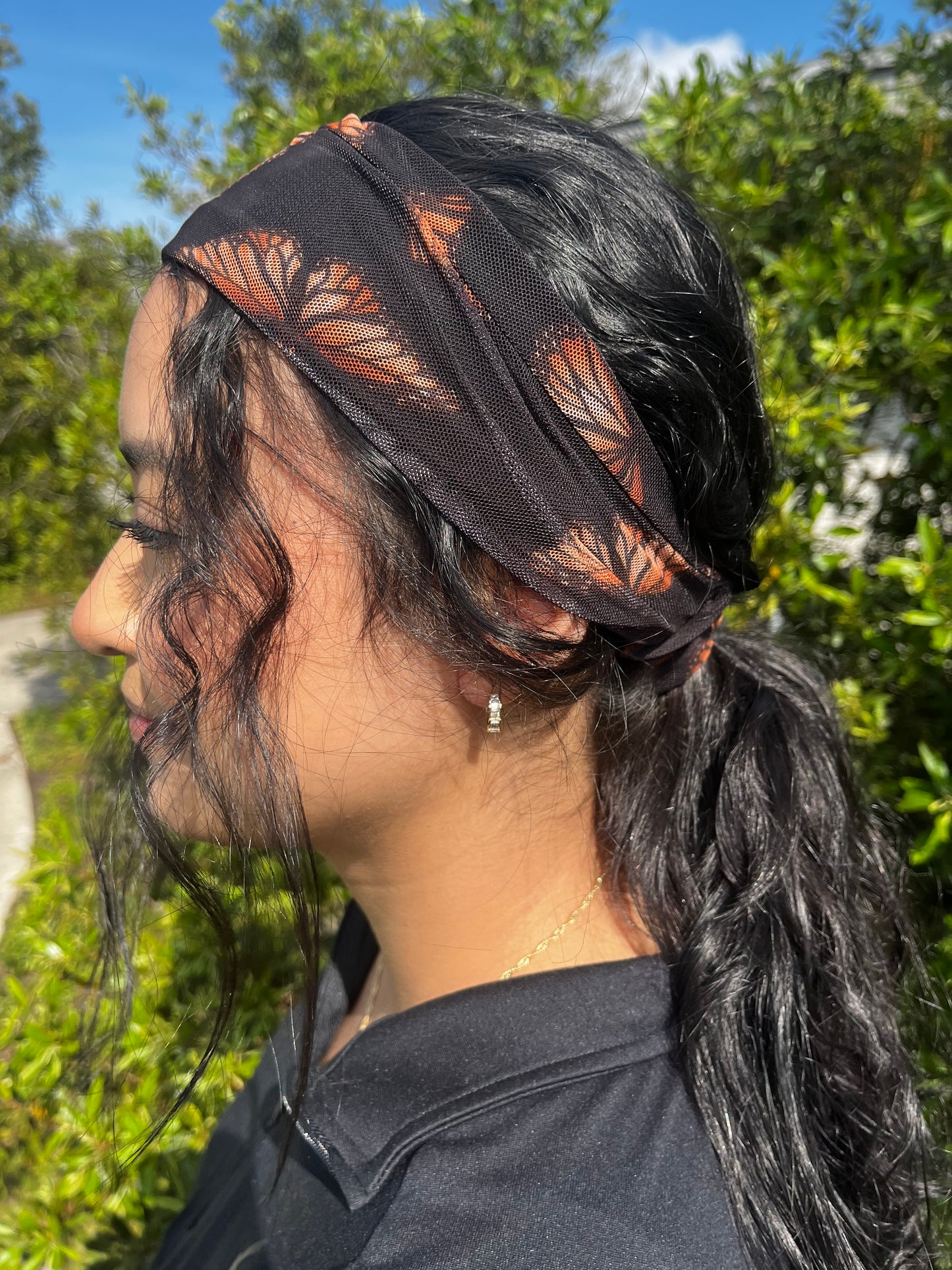 Laze Dream Twist - Soft Butterfly Designed with Hair Tie