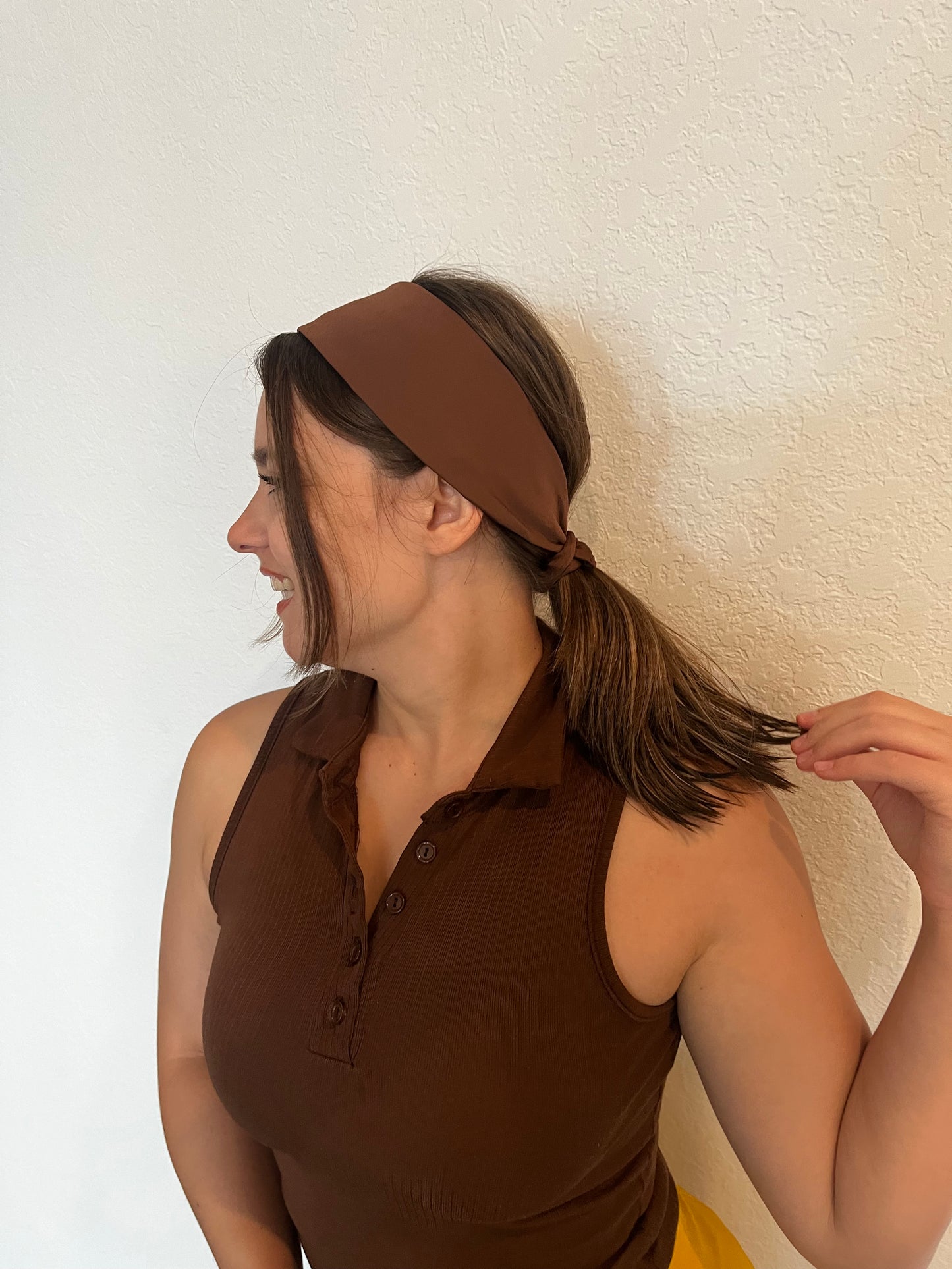 Back view of Cocoa Brown Laze Headband with built-in hair tie design